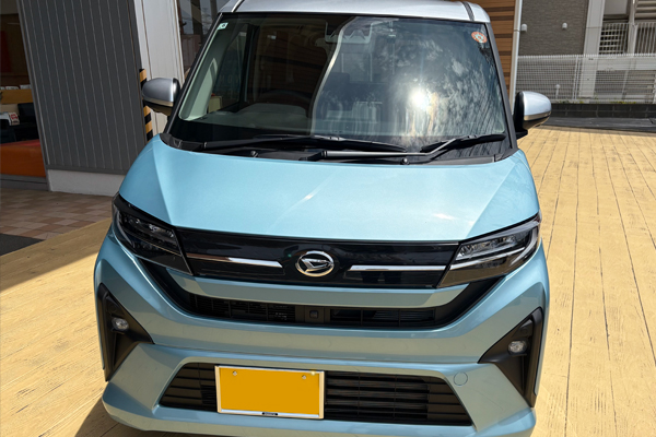新型ムーヴ　試乗車